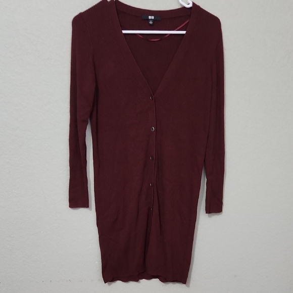 Uniqlo Dresses & Skirts - Uniqlo Cardigan Womens Size S Lomv Button Sweater Maroon